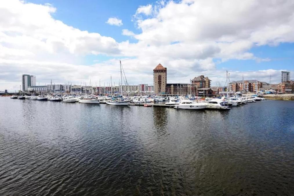 The Observatory By Mia Living 2 Bedroom Apartment Overlooking Swansea Beach With Free Parking Dış mekan fotoğraf